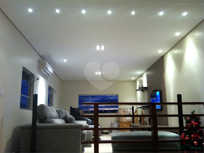 Foto REO1118931