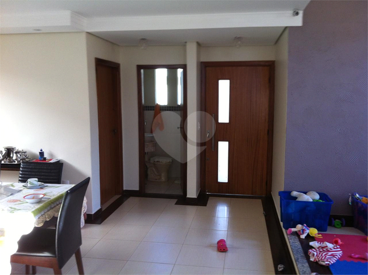 Foto REO1118931