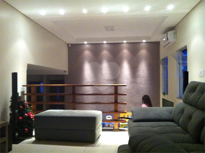 Foto REO1118931