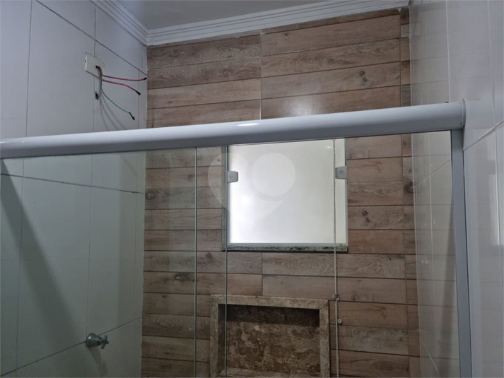 Foto REO1118935