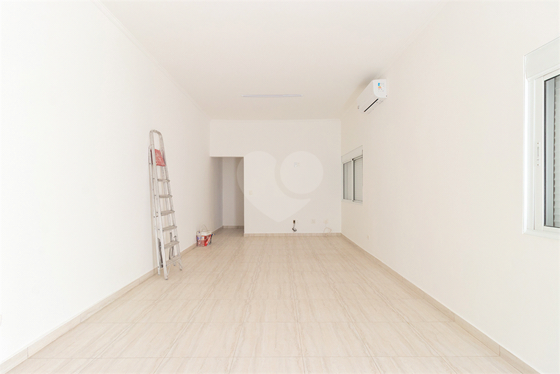 Foto REO1118938