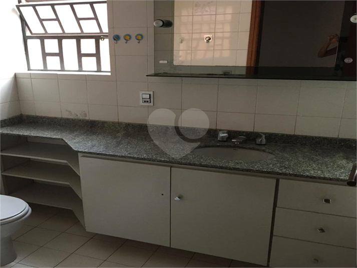 Foto REO1118942