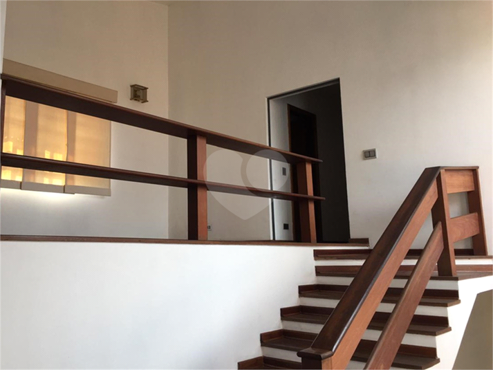 Foto REO1118942