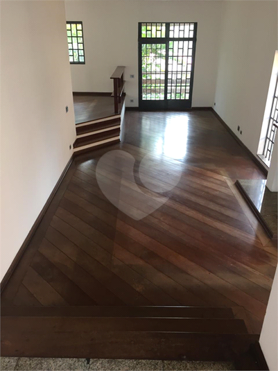 Foto REO1118942