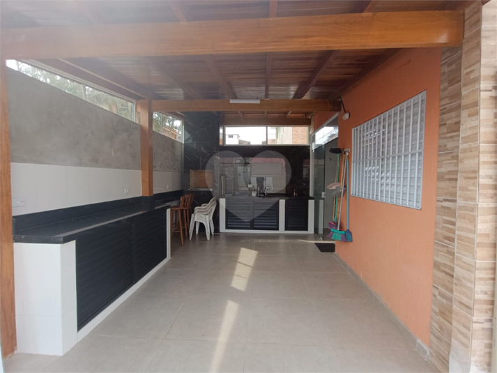 Foto REO1118945