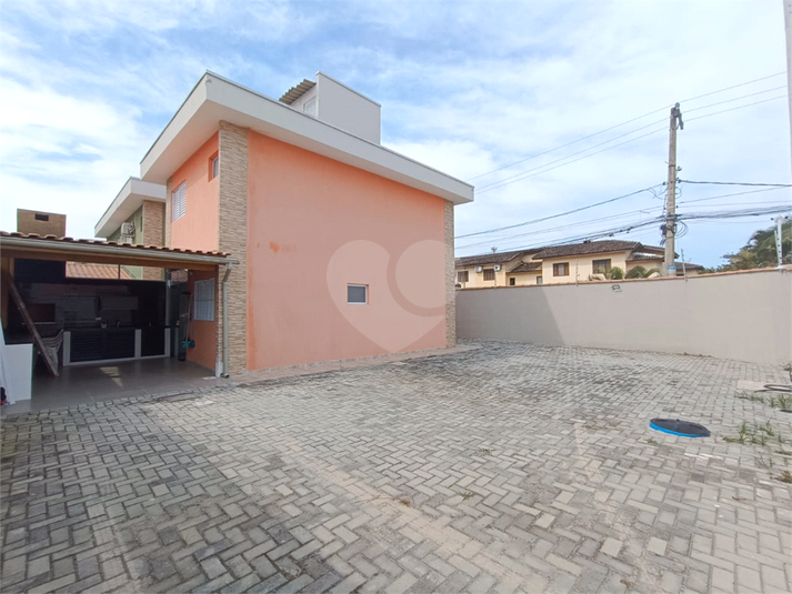 Foto REO1118945