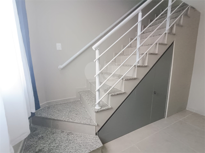 Foto REO1118945