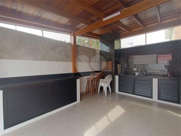 Foto REO1118945