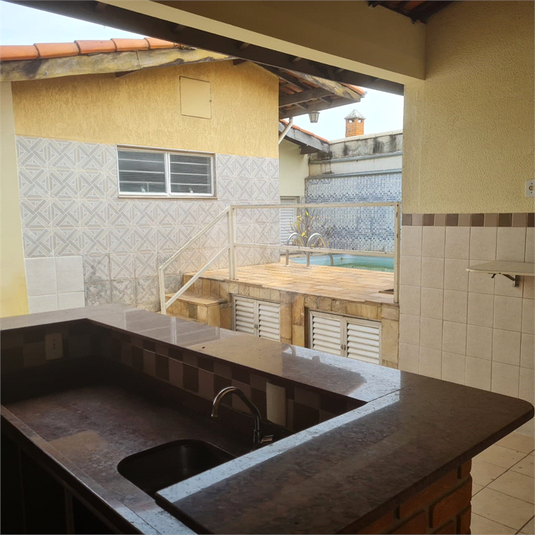 Foto REO1118955
