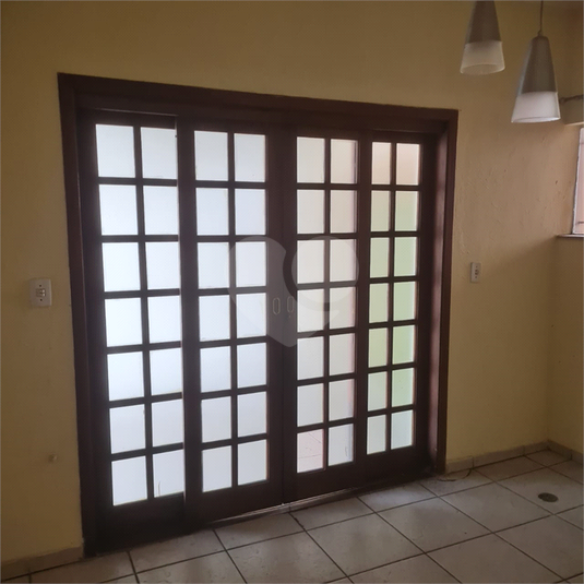 Foto REO1118955