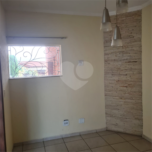 Foto REO1118955