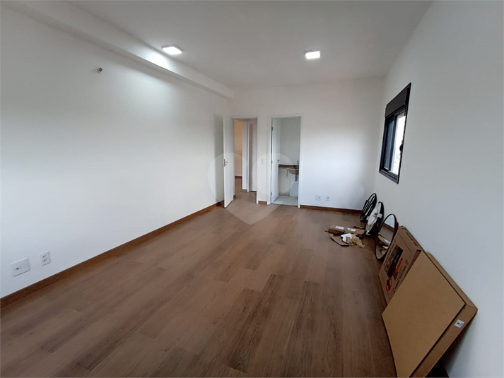 Foto REO1118956