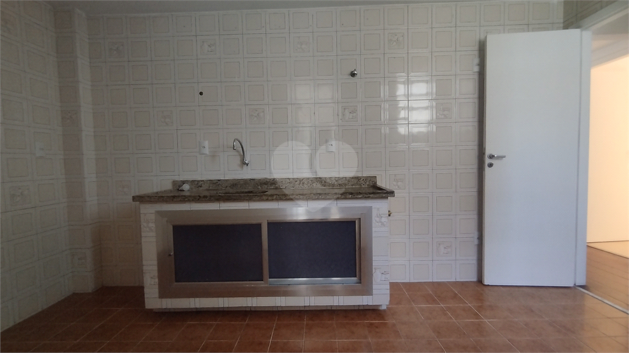 Foto REO1118960