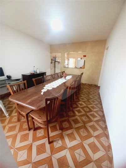 Foto REO1118971
