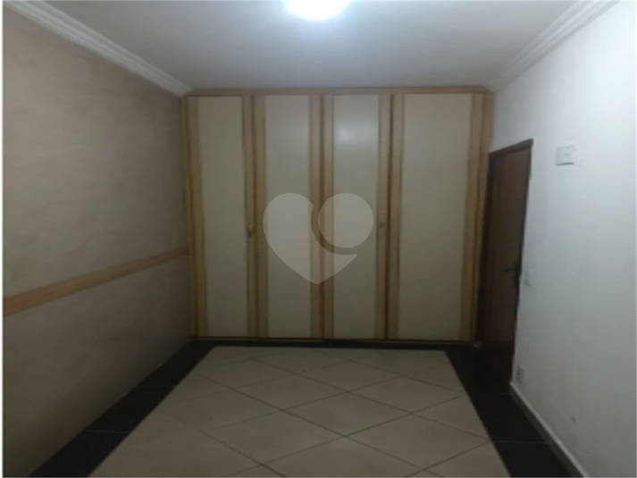 Foto REO1118975