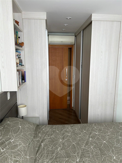 Foto REO1118987