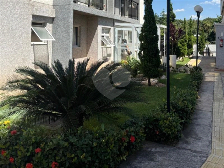 Foto REO1118989