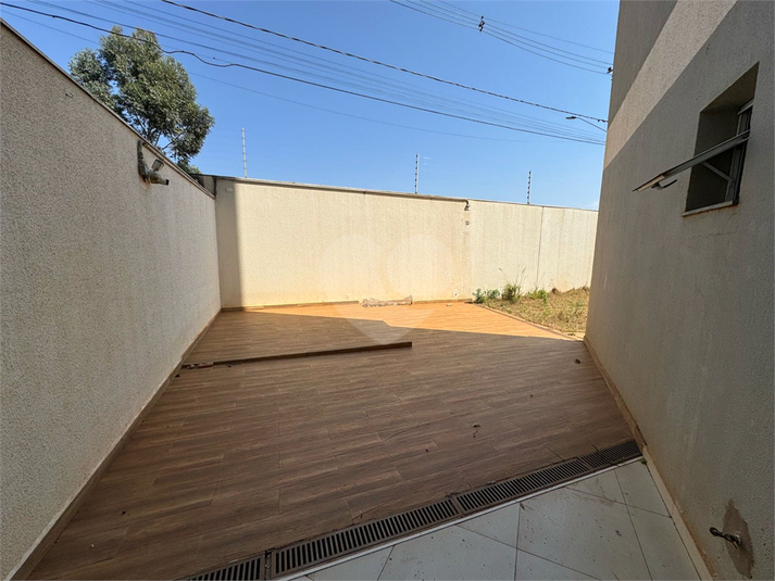 Foto REO1118990