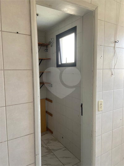 Foto REO1118991
