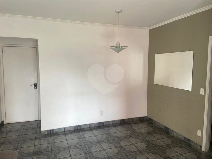 Foto REO1118991