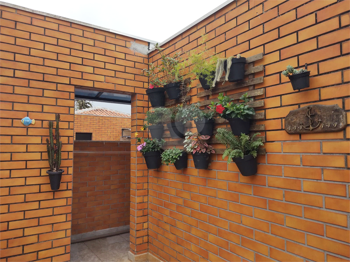 Foto REO1119004