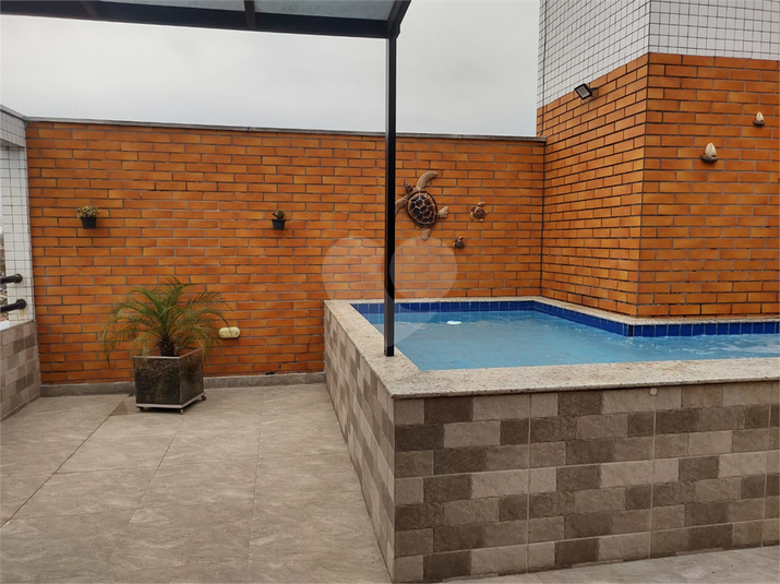 Foto REO1119004