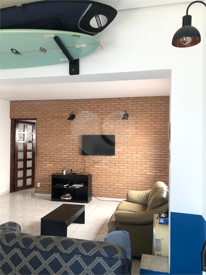 Foto REO1119024