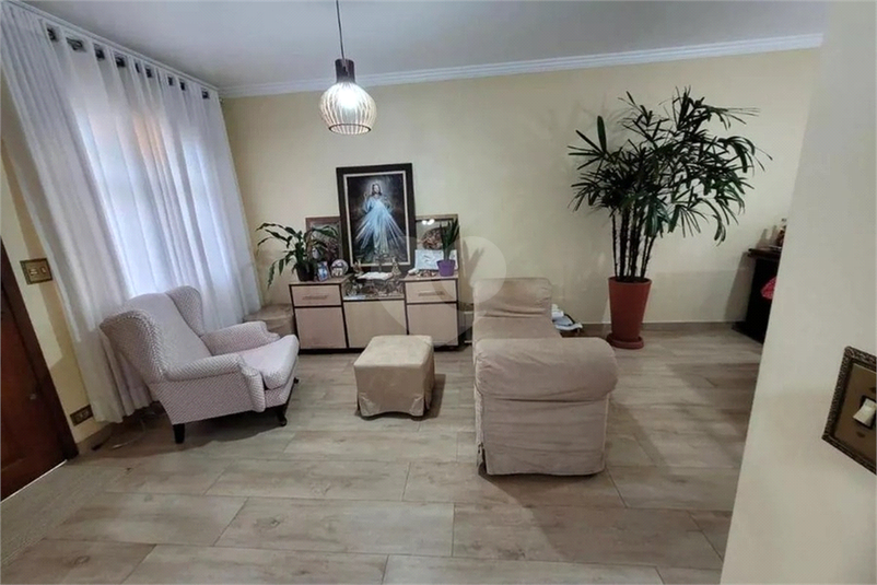 Foto REO1119026