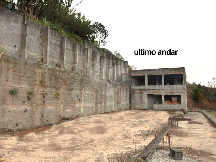 Foto REO1119034