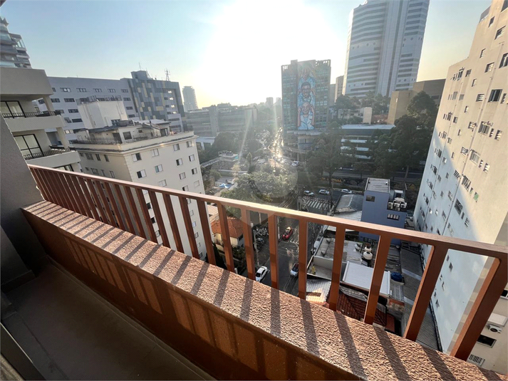 Foto REO1119043