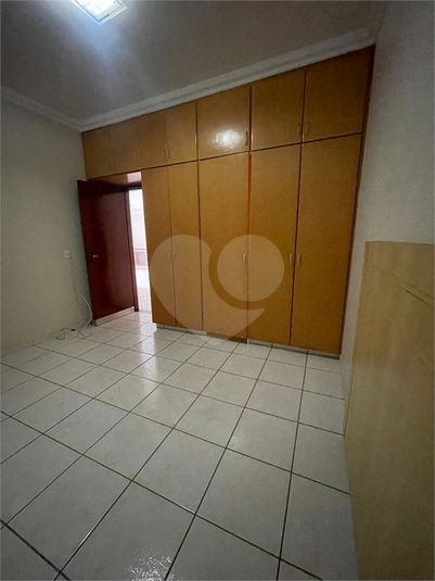 Foto REO1119047