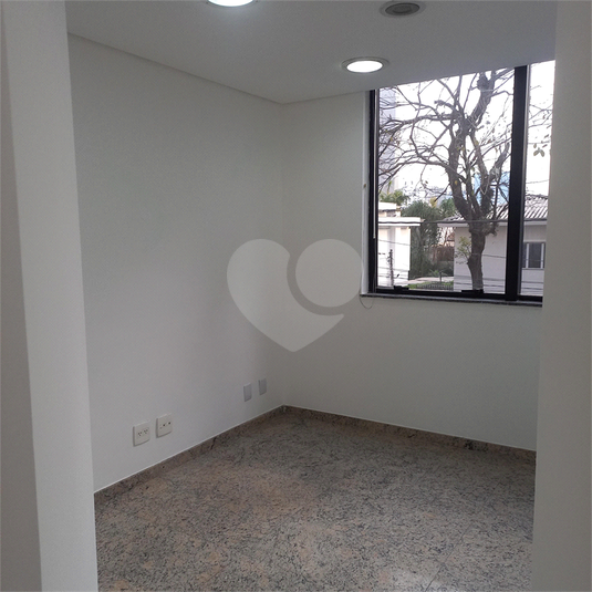 Foto REO1119048