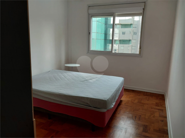 Foto REO1119067
