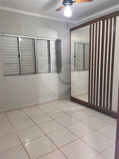Foto REO1119069