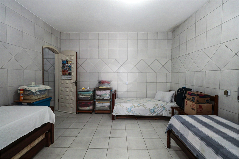 Foto REO1119076