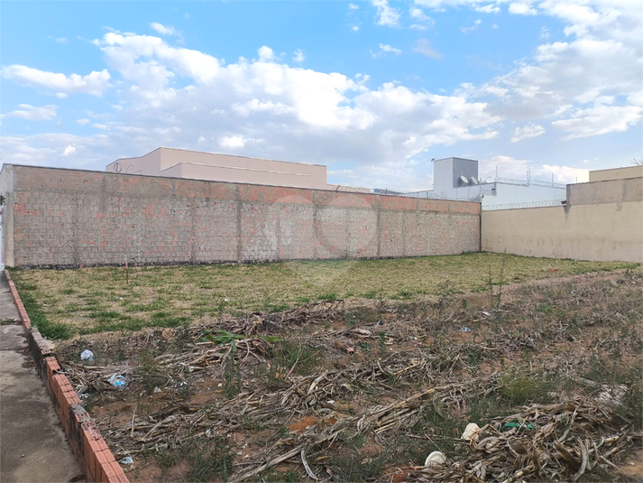 Foto REO1119082