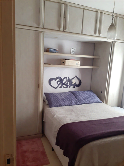 Foto REO1119083
