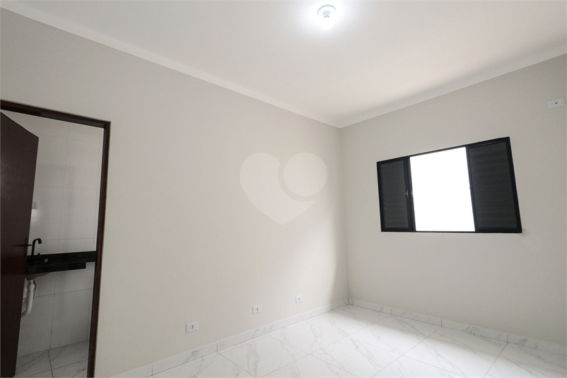 Foto REO1119089