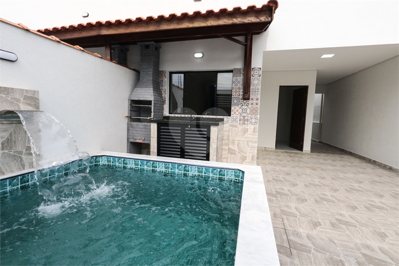 Foto REO1119089