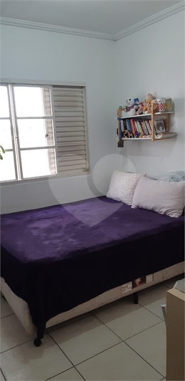 Foto REO1119097
