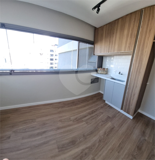 Foto REO1119119