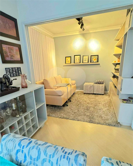 Foto REO1119126