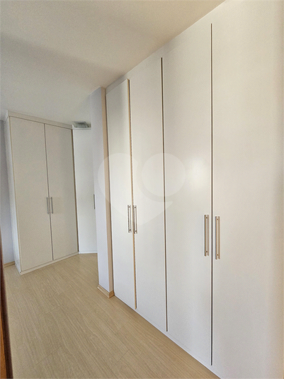 Foto REO1119152