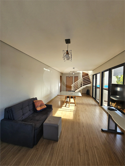 Foto REO1119152