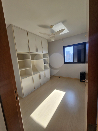 Foto REO1119152