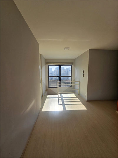Foto REO1119152