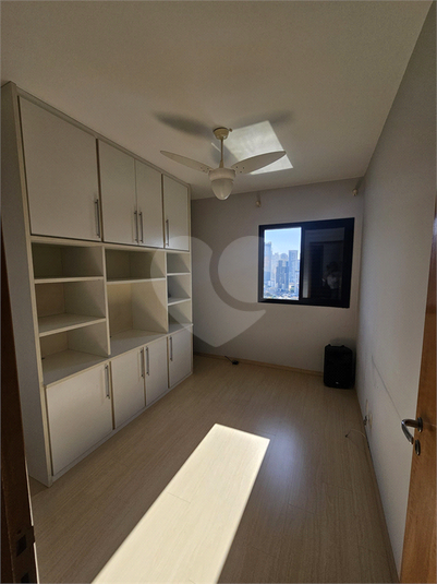 Foto REO1119152