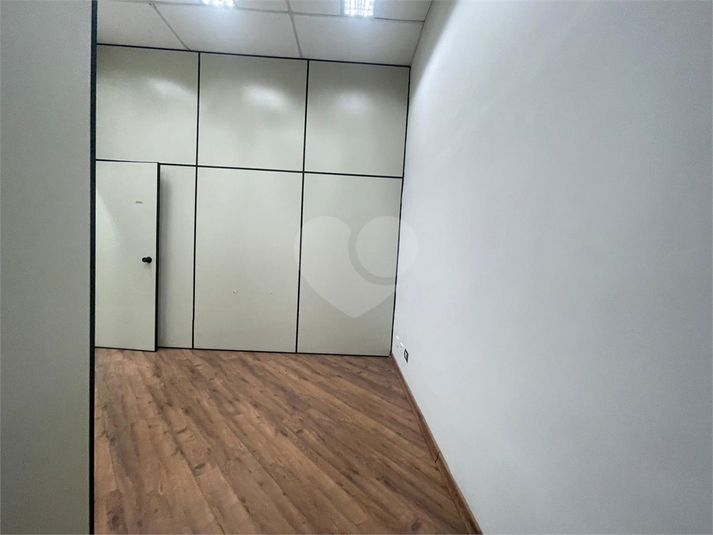 Foto REO1119154