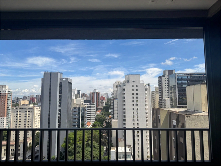 Foto REO1119155
