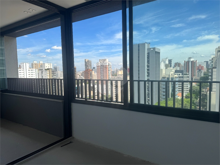 Foto REO1119155